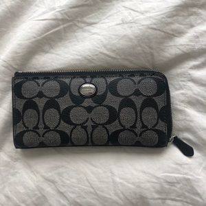 Coach Accordion Zip Wallet (lightly used)